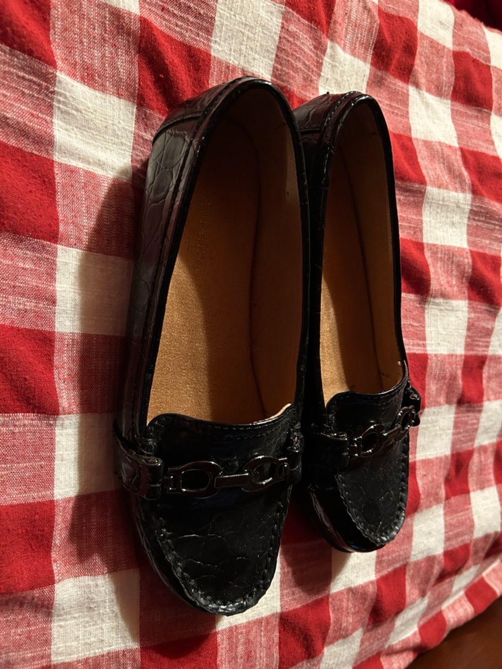 Naturalizer Black Croc-Embossed Loafers with silver Metal Buckle - size 7
